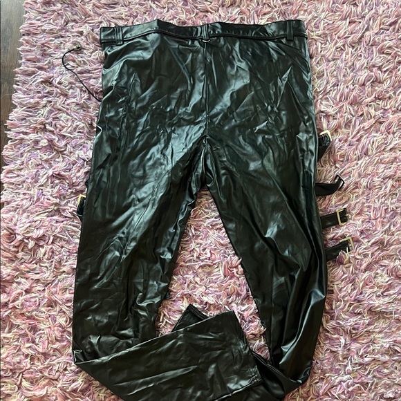 Faux pleather goth style pants with buckles and cute details. - Picture 6 of 6